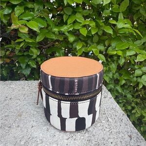 Henri Bendel Jewelry Case